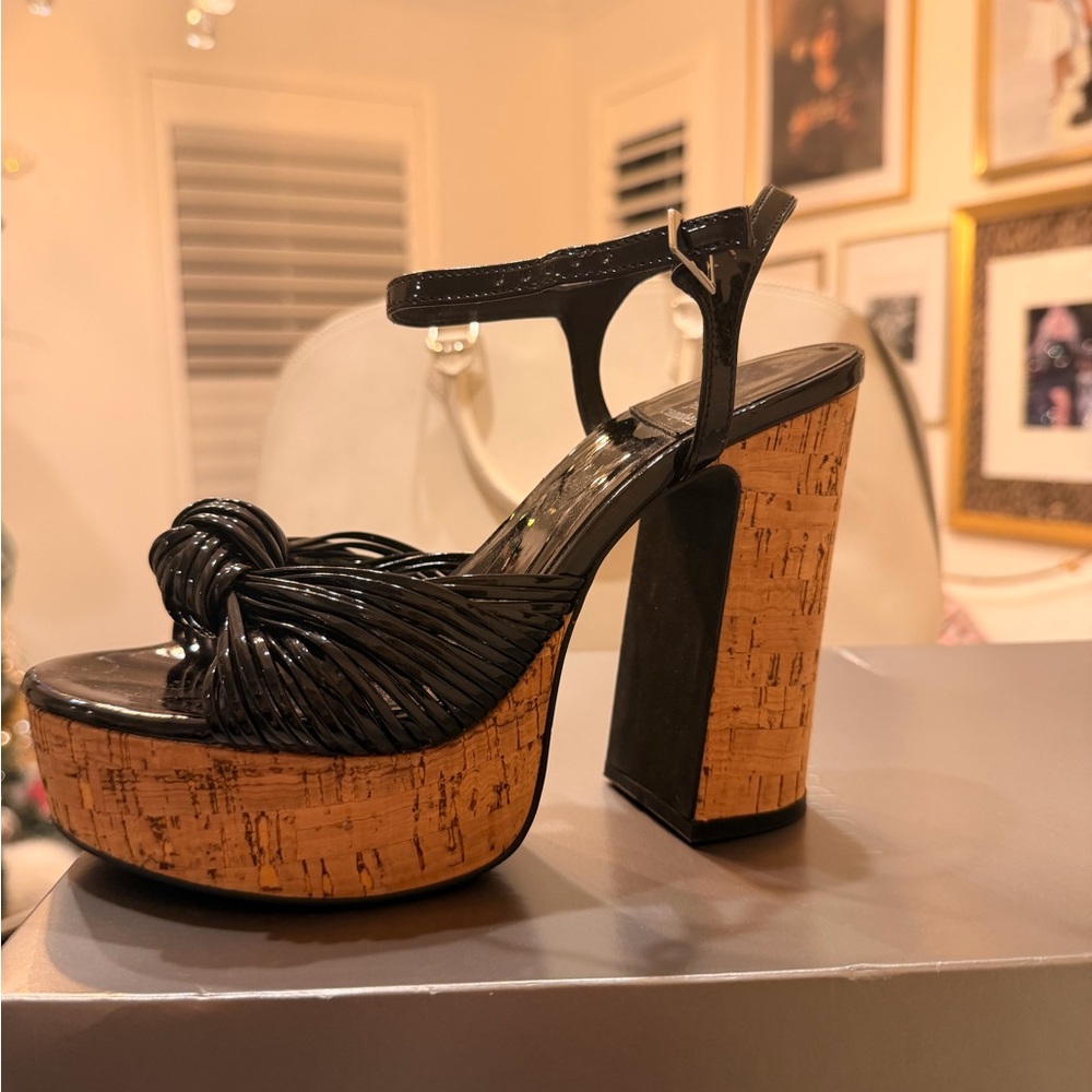 Jeffrey Campbell Black and Tan Platform Heels - Picture 2 of 6